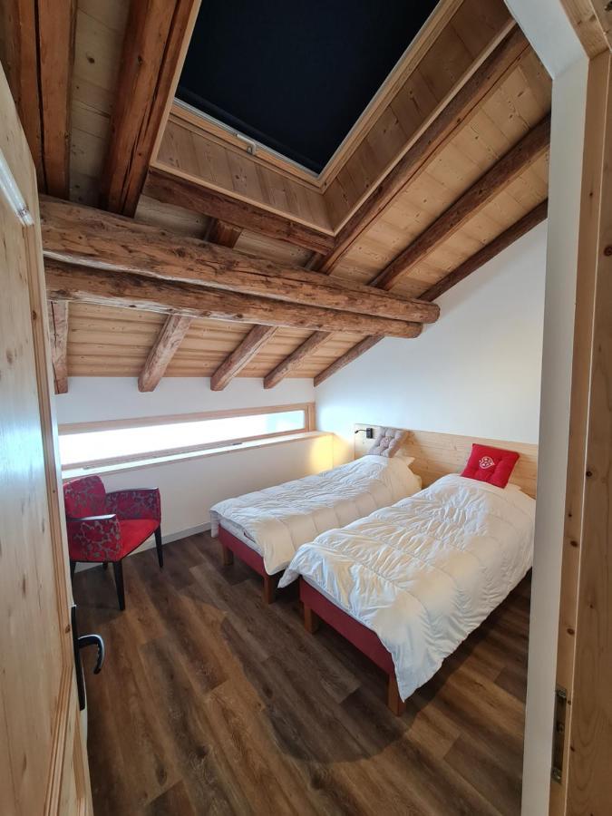 La Maizon Du Bois - Le Haut Appartement De 130 M2 - Le Bas Appartement De 70 M2 라 플라뉴 외부 사진