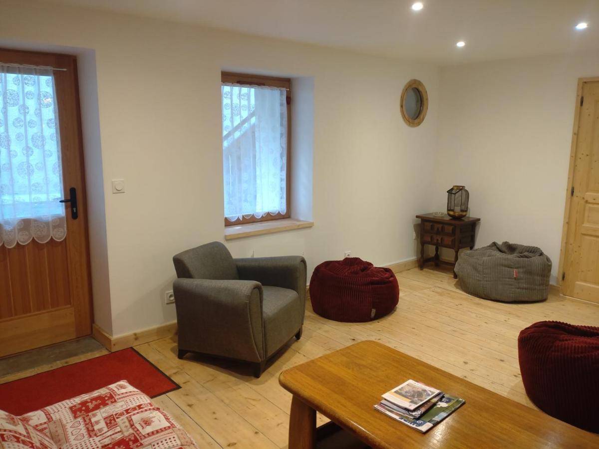La Maizon Du Bois - Le Haut Appartement De 130 M2 - Le Bas Appartement De 70 M2 라 플라뉴 외부 사진
