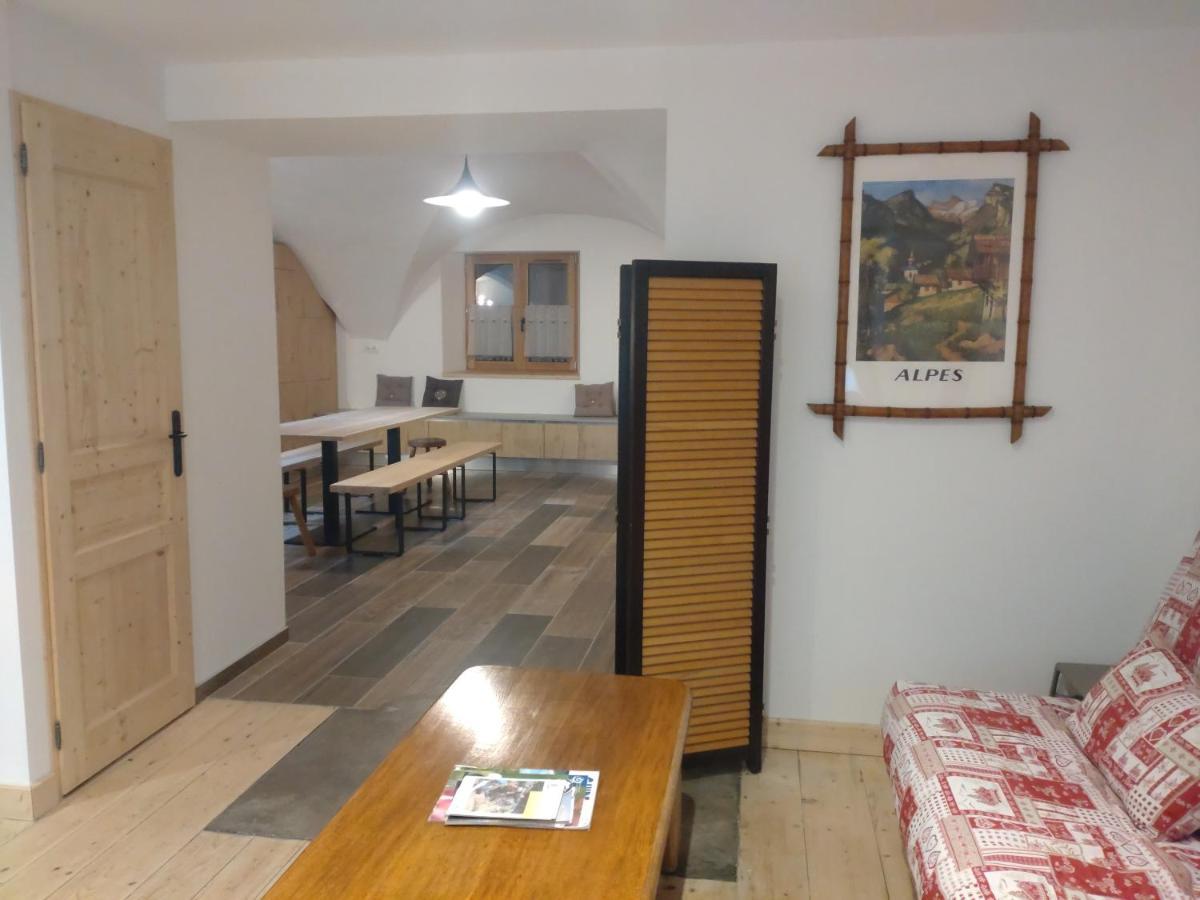 La Maizon Du Bois - Le Haut Appartement De 130 M2 - Le Bas Appartement De 70 M2 라 플라뉴 외부 사진