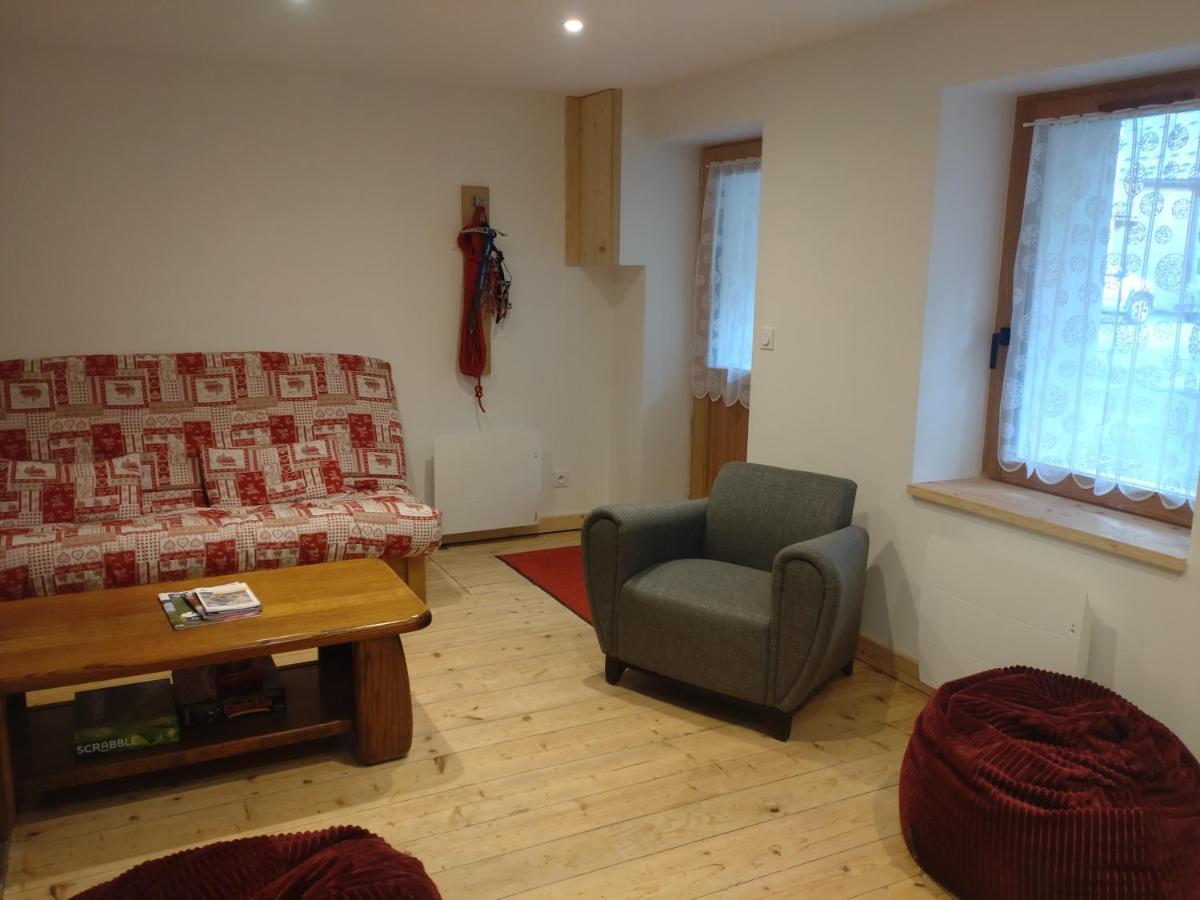 La Maizon Du Bois - Le Haut Appartement De 130 M2 - Le Bas Appartement De 70 M2 라 플라뉴 외부 사진